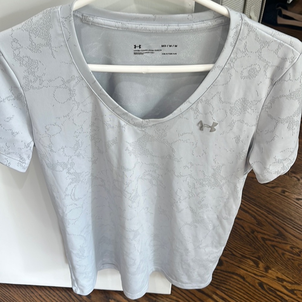 Under Armour Top